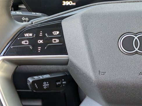 Used 2025 Audi Q5 Premium Plus w/ Premium Plus image 10