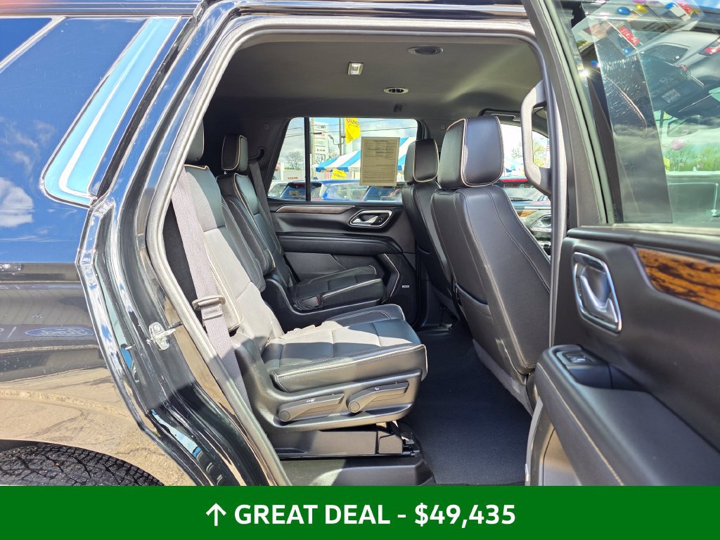 Used 2024 Chevrolet Tahoe Premier AWD/4WD image 36
