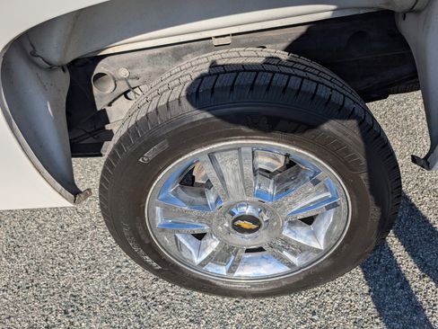 Used 2012 Chevrolet Silverado 1500 LT image 10