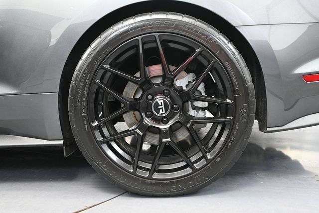 Used 2018 Ford Mustang GT RWD image 10