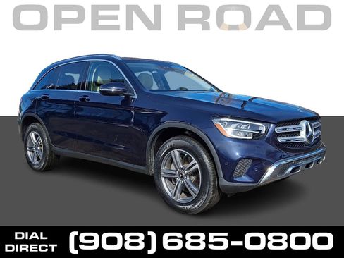 Certified 2022 Mercedes-Benz GLC 300 4MATIC image 1