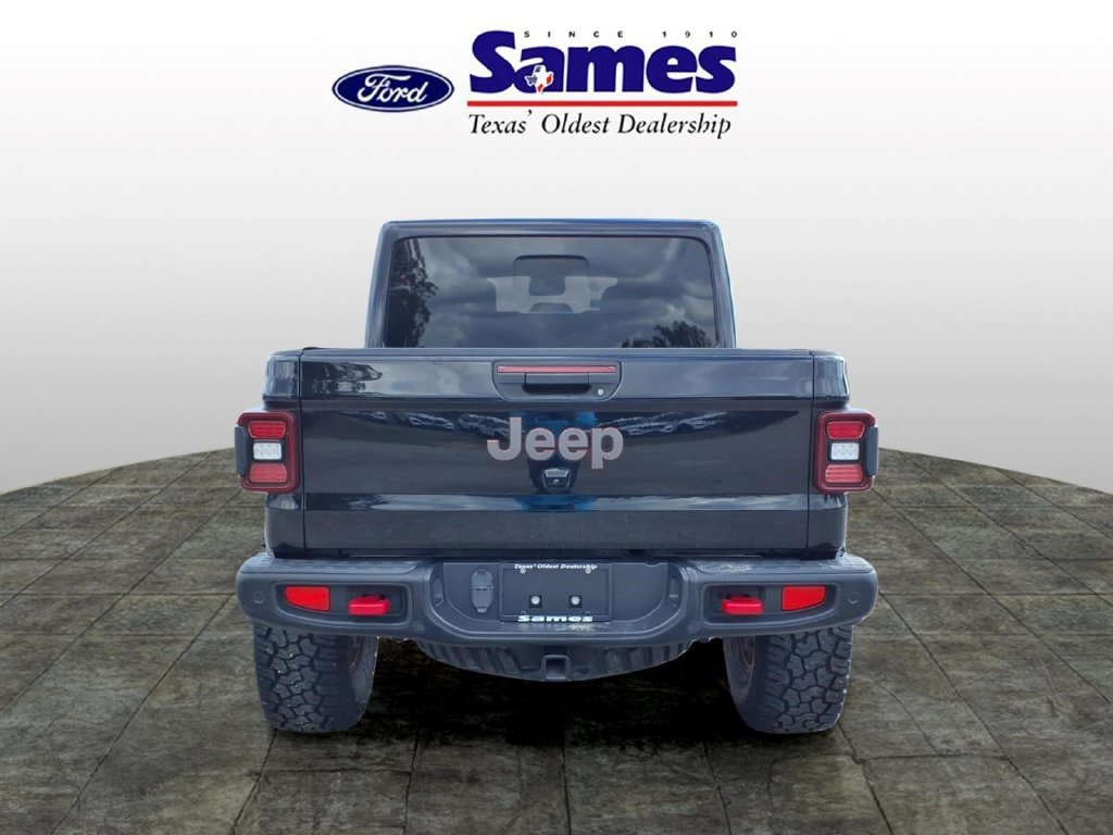 Used 2021 Jeep Gladiator Rubicon AWD/4WD image 5