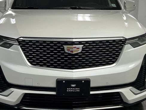 New 2025 Cadillac XT6 Premium Luxury w/ LPO, Floor Liner Package image 9