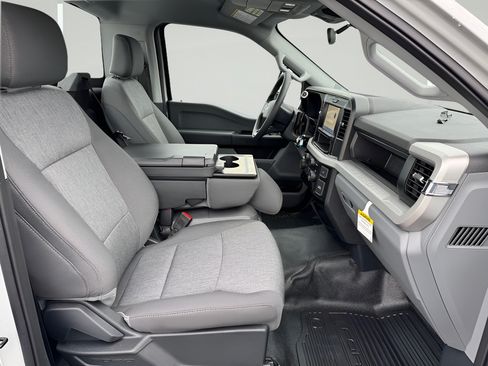 New 2025 Ford F350 XL w/ 360-Degree Camera Package RWD image 25