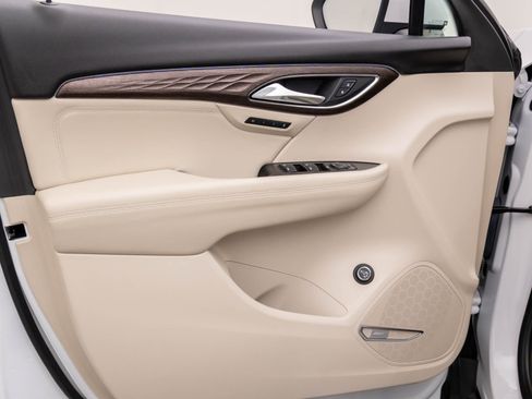 Used 2023 Buick Envision Avenir image 15