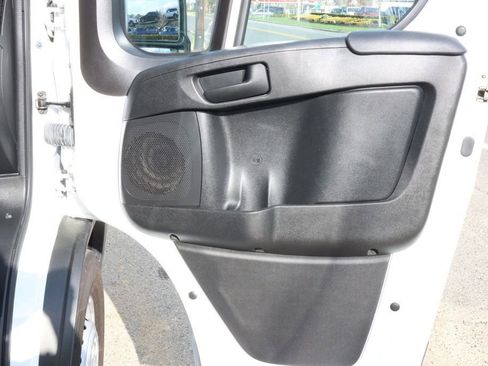 Used 2024 RAM ProMaster 2500 w/ Convenience Group FWD image 30