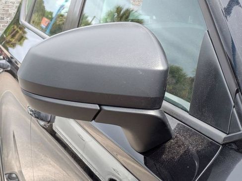 Certified 2025 Volkswagen Taos S AWD/4WD image 12