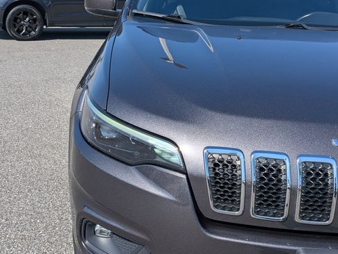 Used 2020 Jeep Cherokee Latitude Plus w/ Cold Weather Group image 9