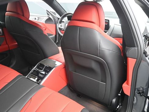 Used 2026 BMW 840i image 23