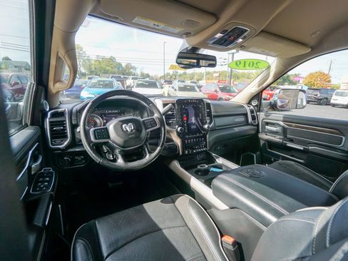 Used 2019 RAM 3500 Laramie image 18