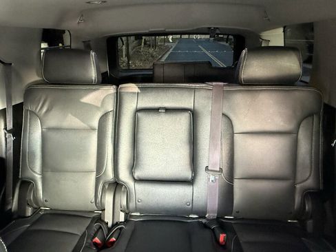 Used 2017 GMC Yukon SLE w/ Convenience Package image 28