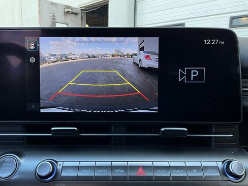 Used 2025 Hyundai Kona SEL image 33