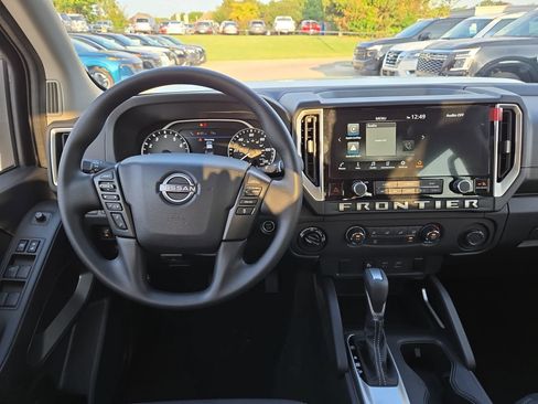 New 2025 Nissan Frontier SV AWD/4WD image 13