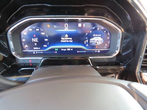 Certified 2022 Chevrolet Silverado 1500 LTZ w/ LTZ Premium Package RWD image 24