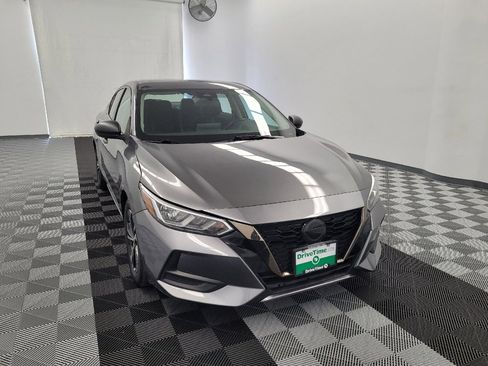 Used 2022 Nissan Sentra SV FWD image 14