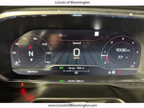 Used 2022 GMC Yukon XL SLT AWD/4WD image 21