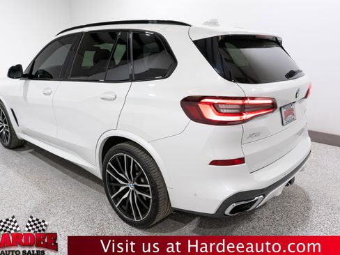 Used 2021 BMW X5 sDrive40i image 3