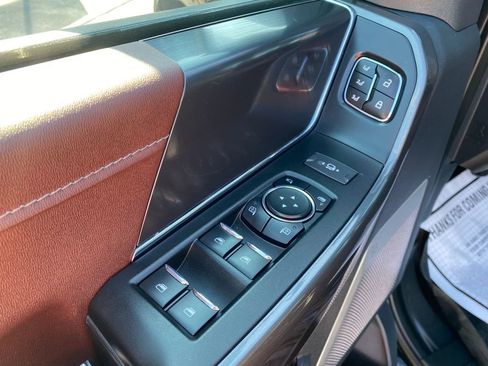 Used 2023 Ford F150 Lariat w/ Equipment Group 502A High image 16