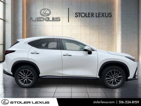 Used 2022 Lexus NX 250 FWD image 4