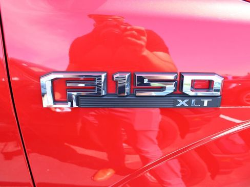 Used 2020 Ford F150 XLT w/ Equipment Group 302A Luxury AWD/4WD image 3