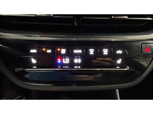 Used 2024 Buick Envista Avenir FWD image 14