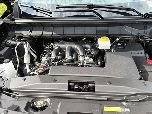 New 2026 Nissan Pathfinder SL FWD image 34