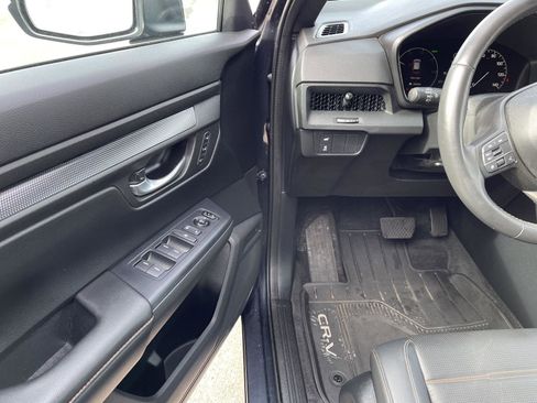 Used 2024 Honda CR-V Sport-L image 2