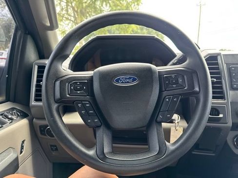 Used 2018 Ford F150 XLT RWD image 28