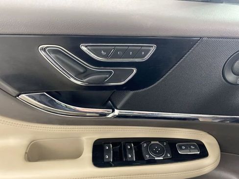 Used 2020 Lincoln Corsair Reserve w/ Equipment Group 201A image 19