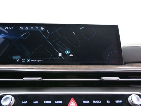 Certified 2025 Genesis GV80 2.5T Advanced image 21