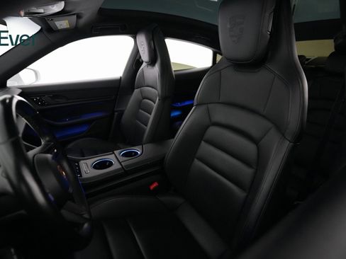 Used 2021 Porsche Taycan 4S image 7