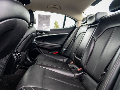 Used 2022 Genesis G70 2.0T image 26