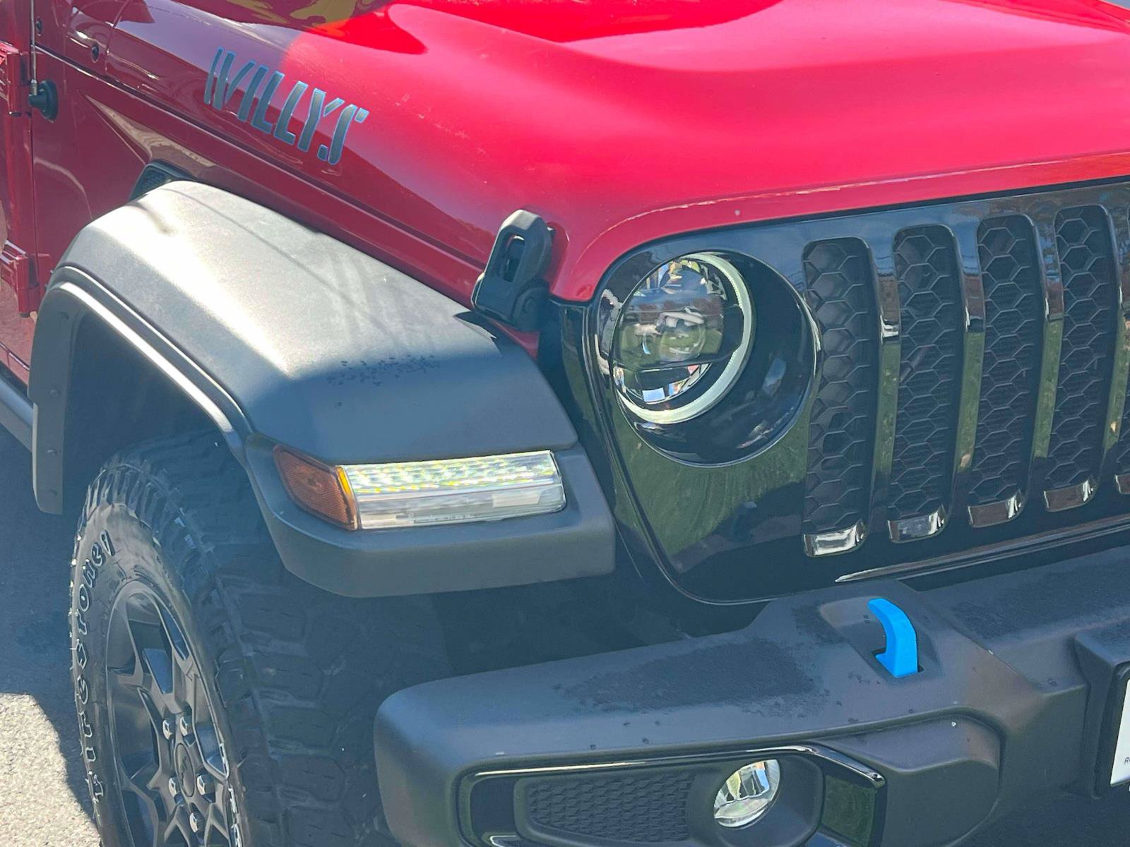 Used 2023 Jeep Wrangler Unlimited w/ Cold Weather Group AWD/4WD image 5
