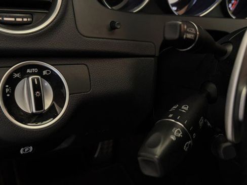 Used 2012 Mercedes-Benz C 63 AMG Sedan image 15