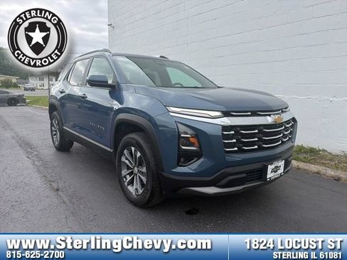 Used 2025 Chevrolet Equinox LT w/ Convenience Package II AWD/4WD image 7