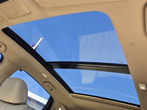 Used 2023 Acura RDX AWD image 17