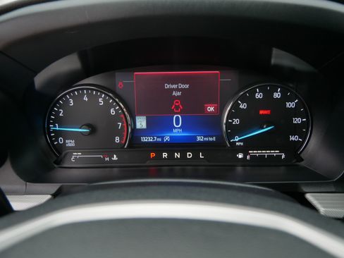 Certified 2024 Ford Explorer XLT w/ Equipment Group 202A image 21