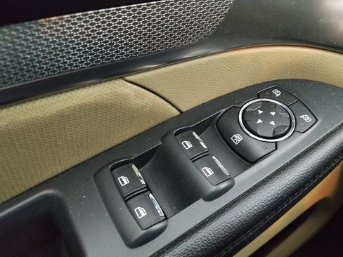 Used 2016 Ford Explorer 4WD image 27