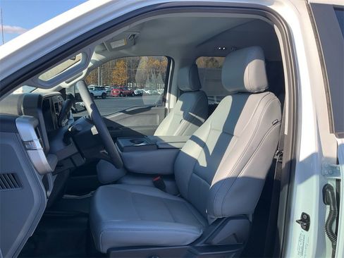 New 2026 Ford F350 XL w/ XL Chrome Package image 18