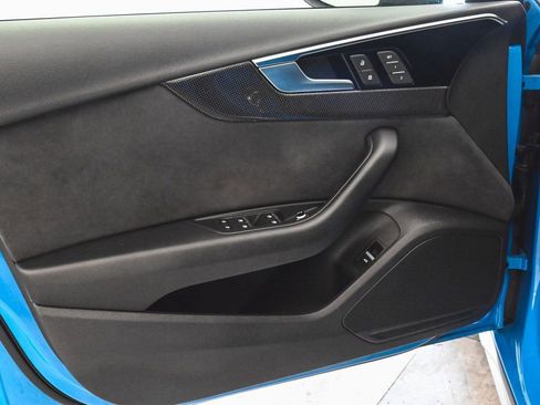 Used 2022 Audi S4 Premium w/ Convenience Package image 8