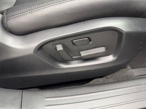 Used 2022 MAZDA CX-9 Touring w/ Touring Premium Package image 51