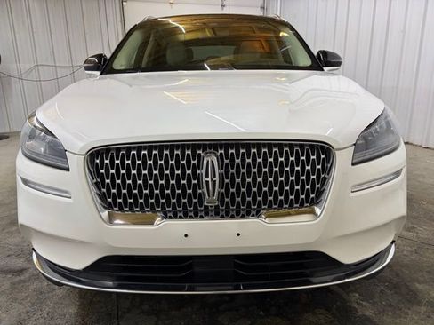 Used 2021 Lincoln Corsair Reserve w/ Elements Package image 2