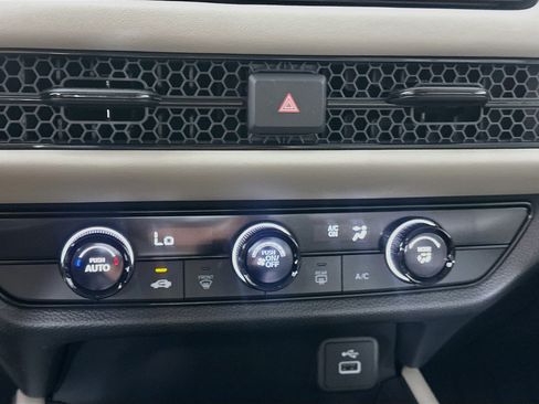 Used 2025 Honda HR-V LX image 22