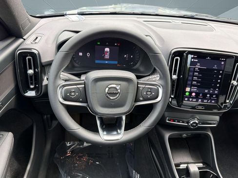 Certified 2023 Volvo XC40 B5 Plus w/ Climate Package AWD/4WD image 26