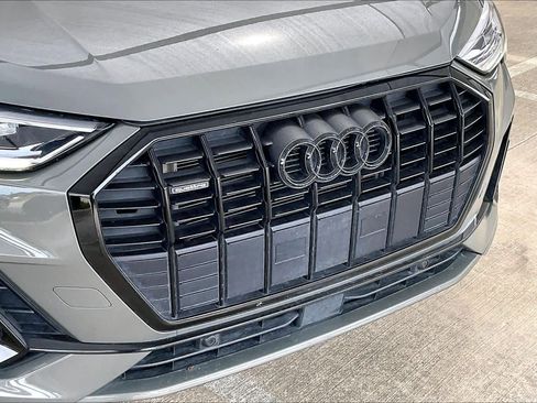 Used 2023 Audi Q3 2.0T Premium image 30