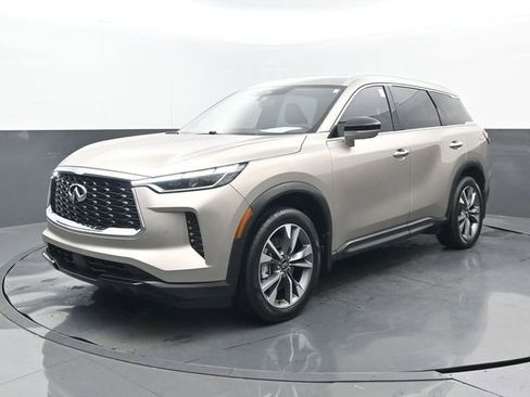 Used 2023 INFINITI QX60 Luxe w/ Performance Audio Package AWD/4WD image 26