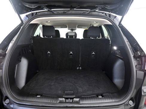 Used 2020 Ford Escape SE image 32