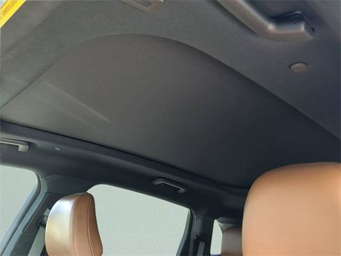 Used 2021 Lincoln Nautilus Reserve image 50