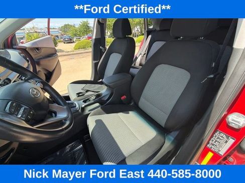 Used 2020 Hyundai Kona SEL Plus AWD/4WD image 12