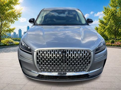 Certified 2024 Lincoln Corsair AWD image 12
